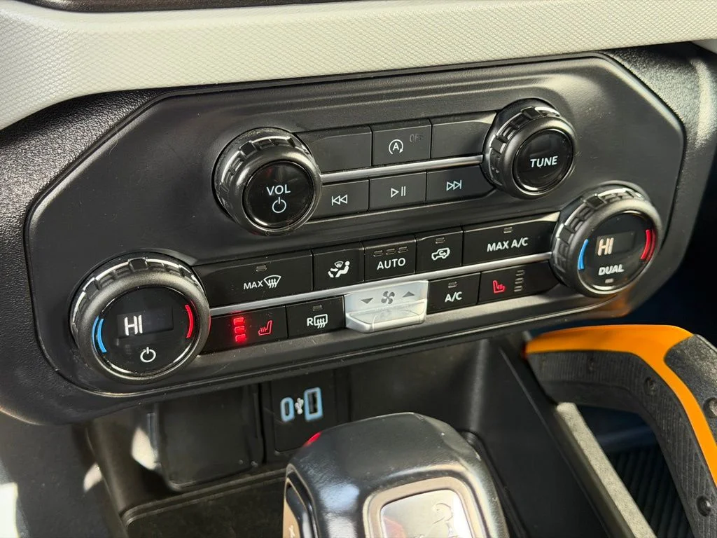 Used 2023 Blue Ford Badlands image 14