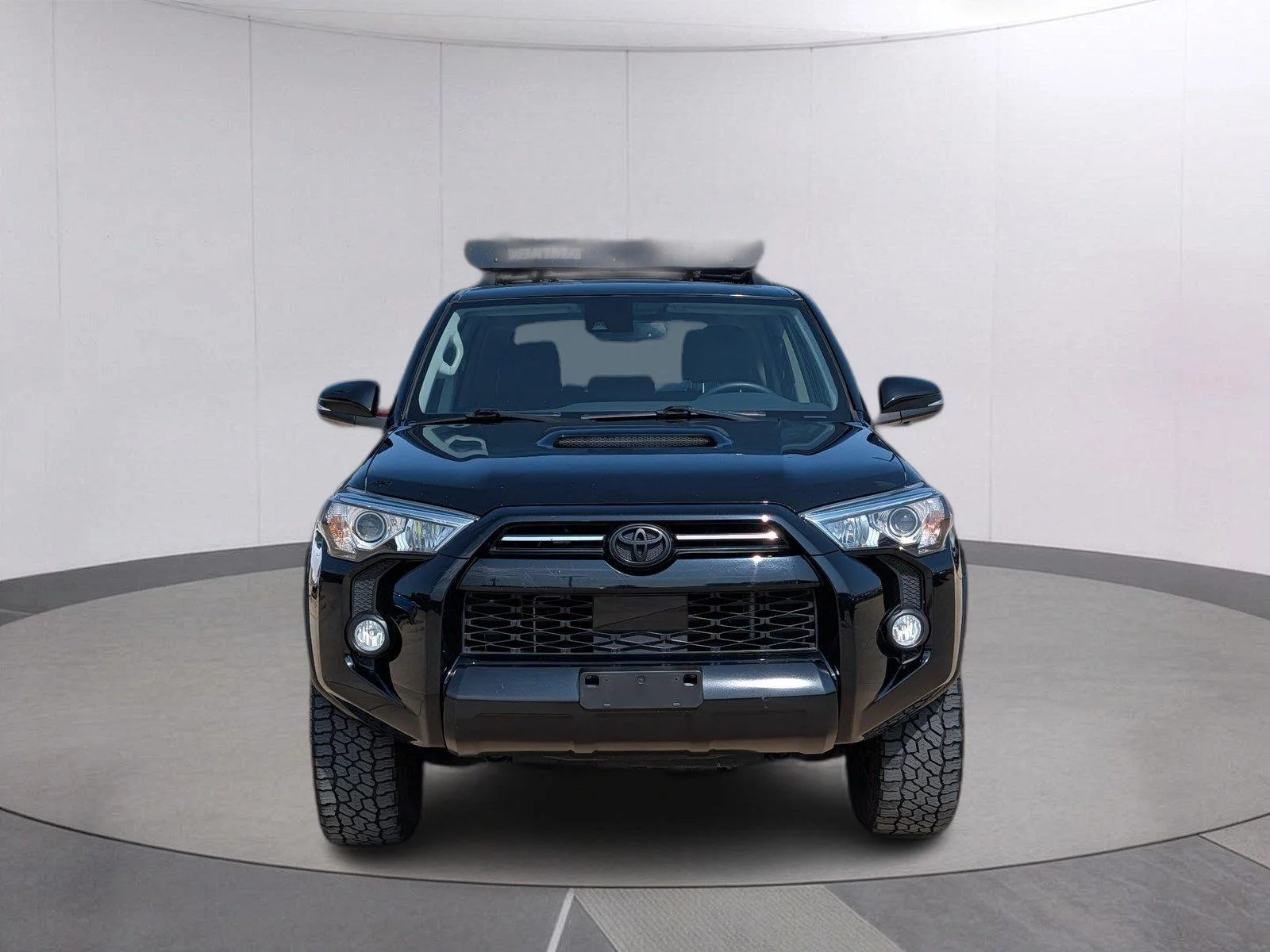 Used 2020 Midnight Black Metallic Toyota Venture image 4