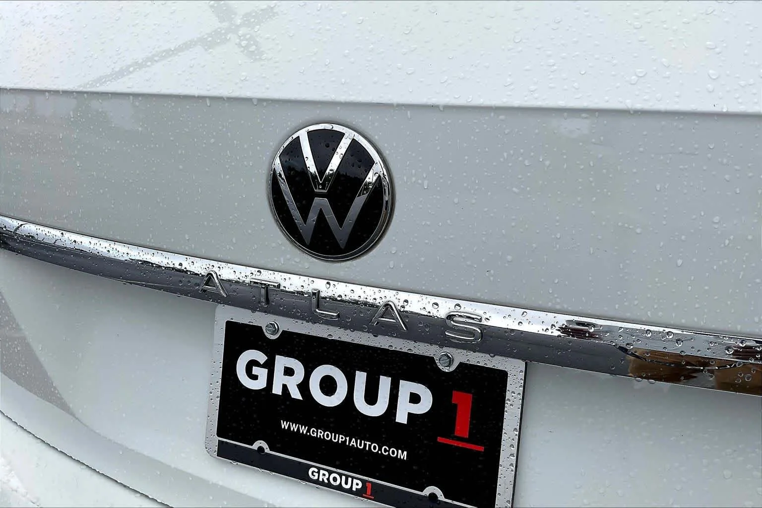 Used 2021 Pure White Volkswagen 2.0T SE image 30