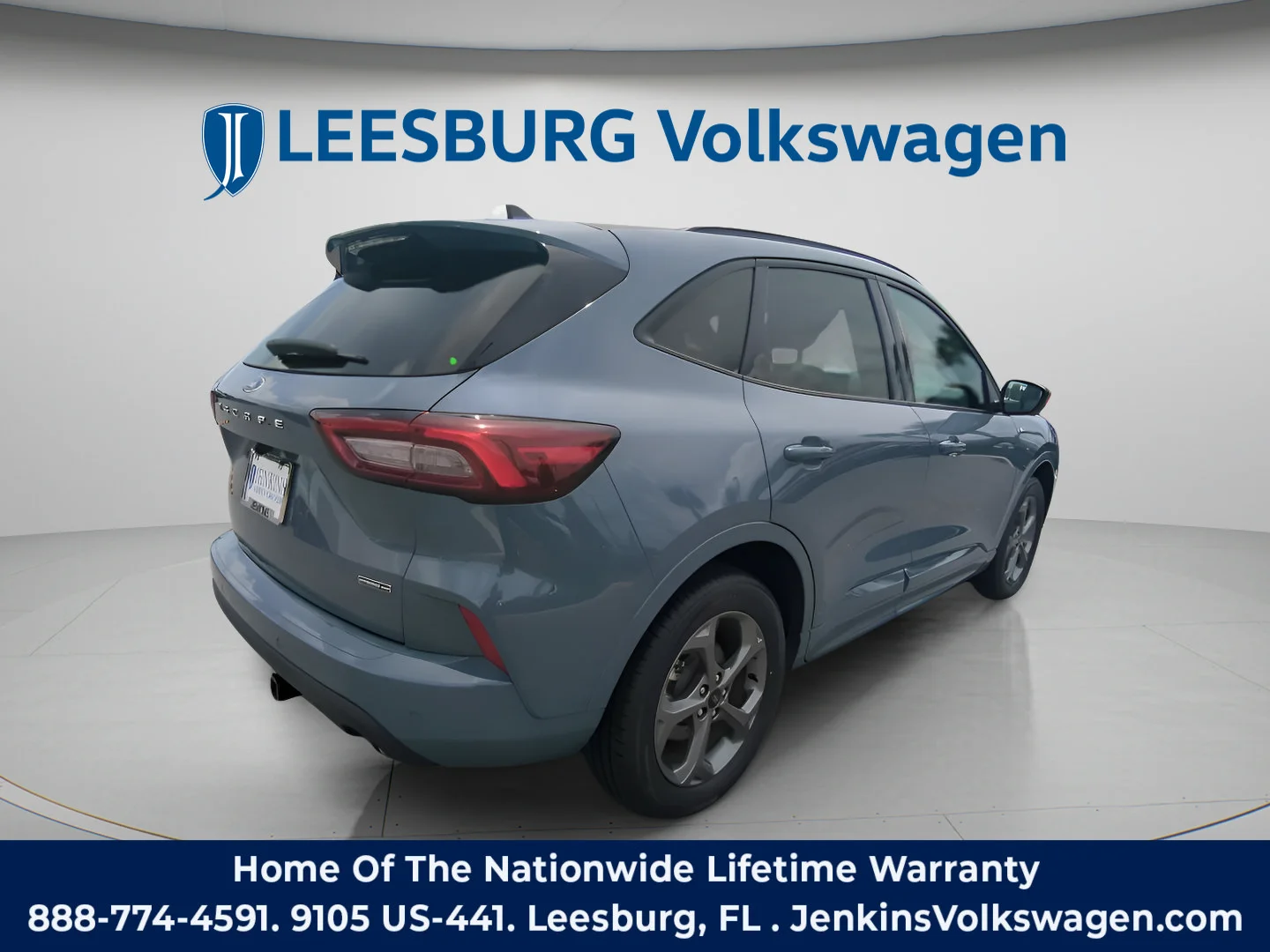 Used 2023 Blue Metallic Ford ST-Line Select image 8