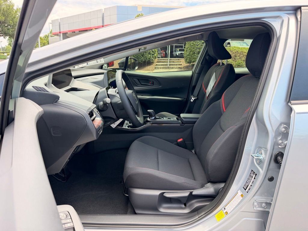 New 2026 Cutting Edge Toyota SE image 16