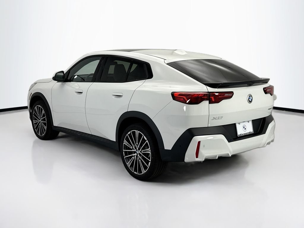 Used 2026 Alpine White BMW xDrive28i image 8
