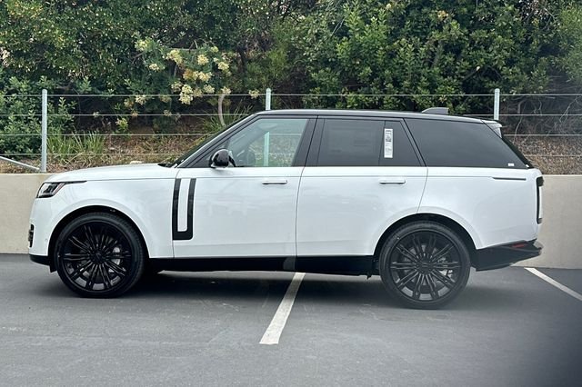 New 2026 Beige Land Rover SE image 2