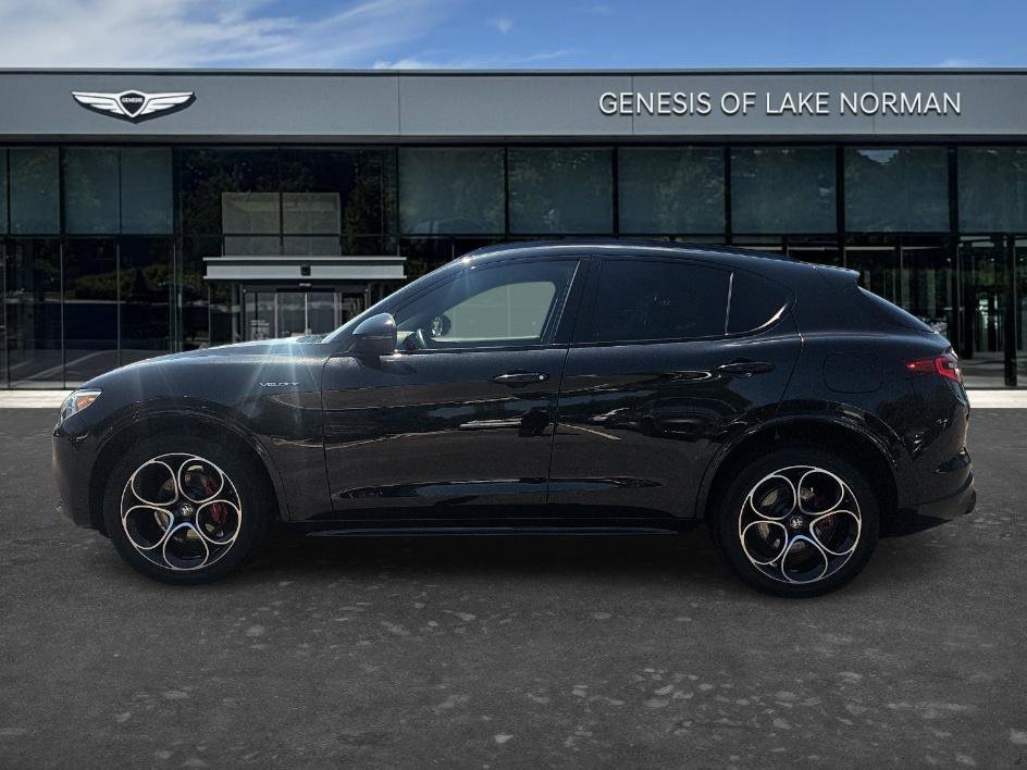 Used 2023 Vulcano Black Metallic Alfa Romeo Veloce image 7