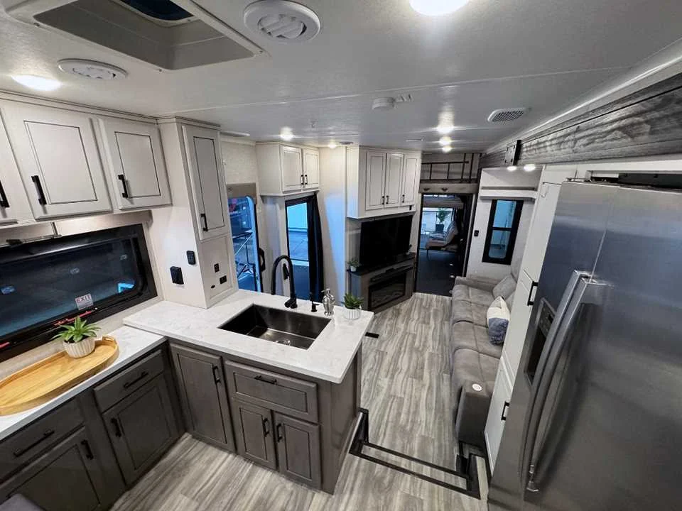 Used 2024 WHITE JAYCO  image 41