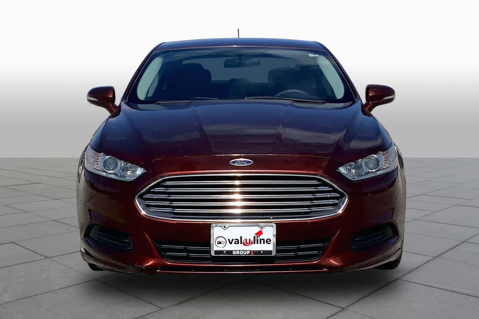Used 2016 Bronze Fire Metallic Tinted Clearcoat Ford SE Hybrid image 4