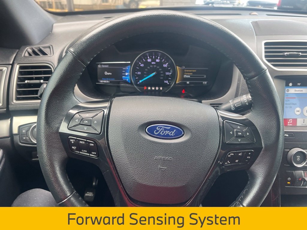 Used 2018 White Ford XLT image 9