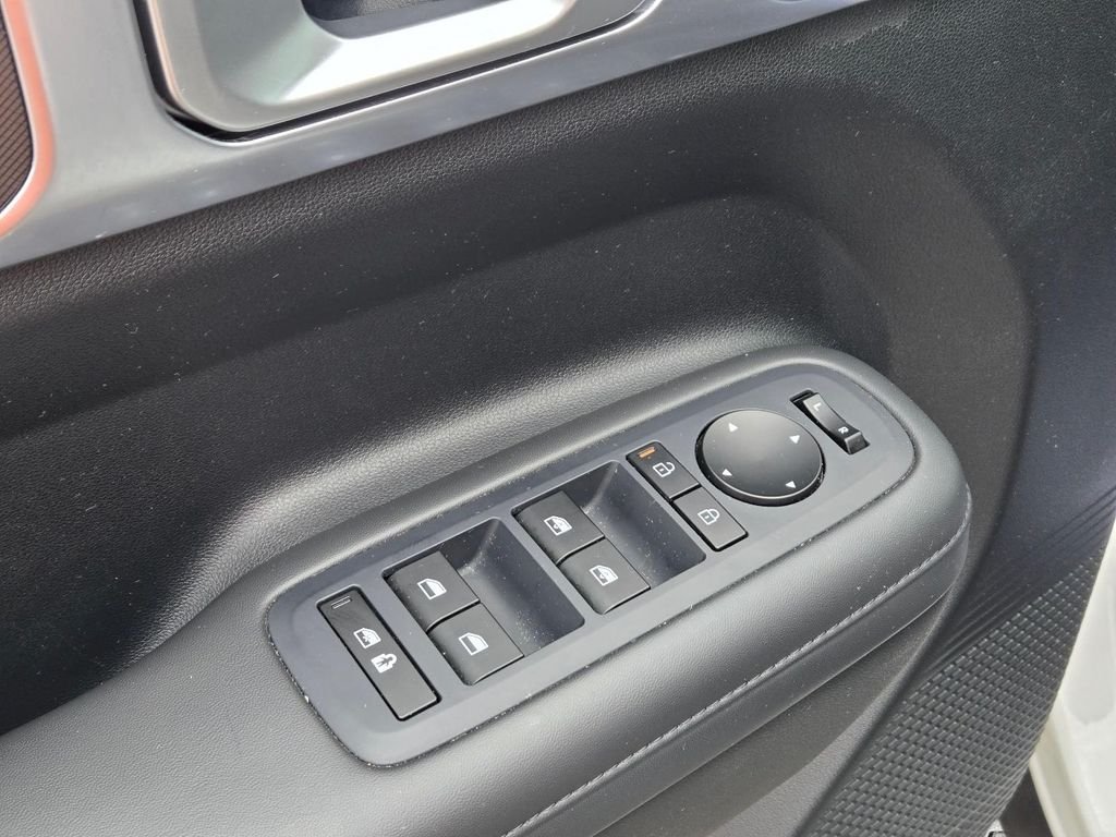 Used 2024 White Hyundai XRT image 11