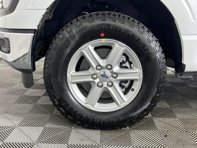 New 2026 Oxford White Ford XLT image 36