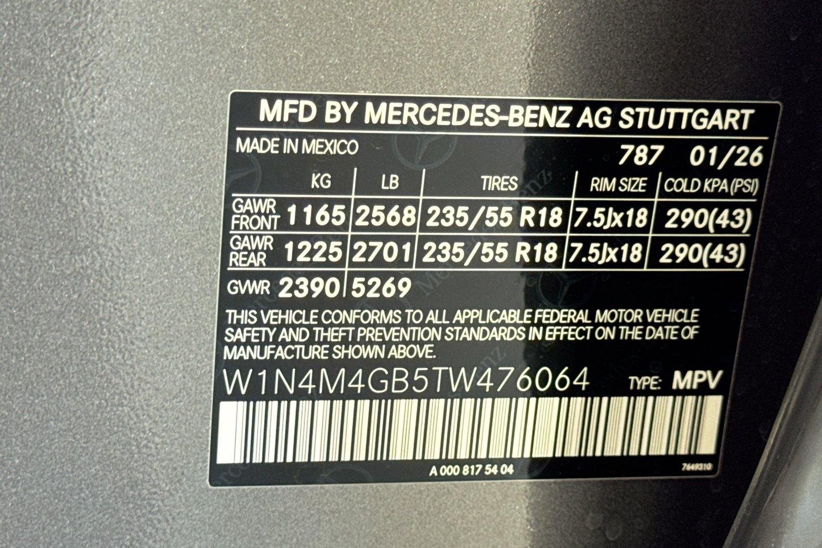 New 2026 Mountain Grey Metallic Mercedes-Benz GLB 250 image 30