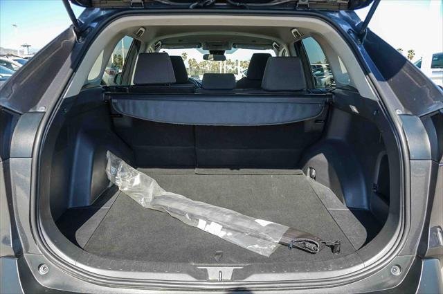 Certified Used 2024 MAGNETIC GRAY MET. Toyota  image 28