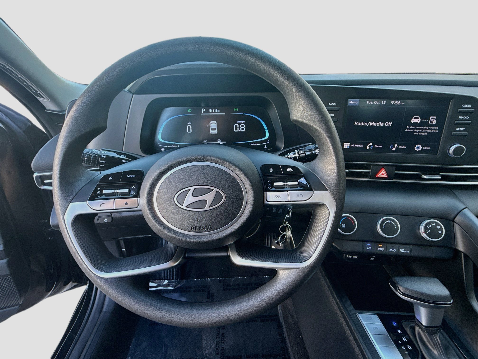 Used 2025 Abyss Black Hyundai SE image 8