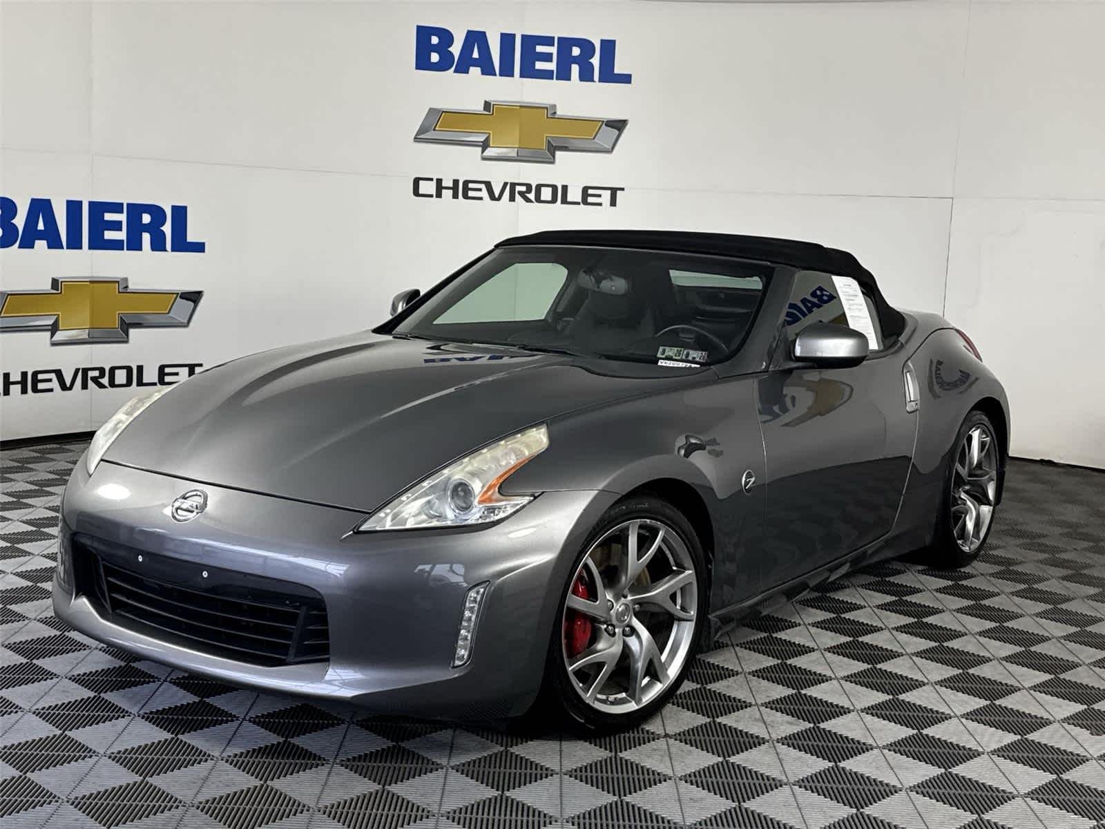 2014 Nissan 370Z Roadster Touring 6M/T's photo