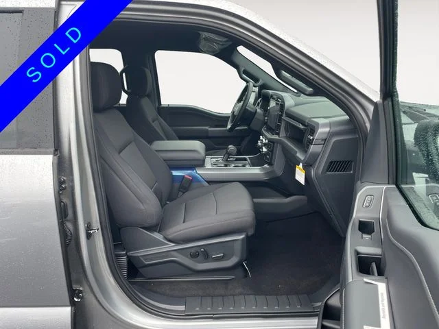 New 2026 Silver Ford XLT image 15