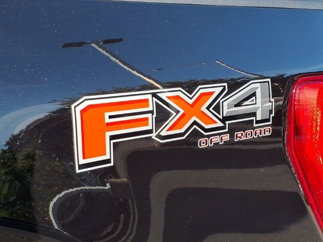 Used 2022 Black Metallic Ford XLT image 11