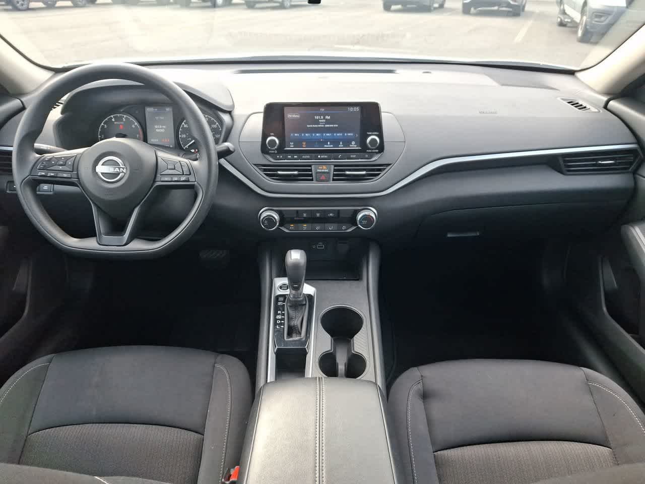 Certified Used 2024 Glacier White Nissan 2.5 S image 10