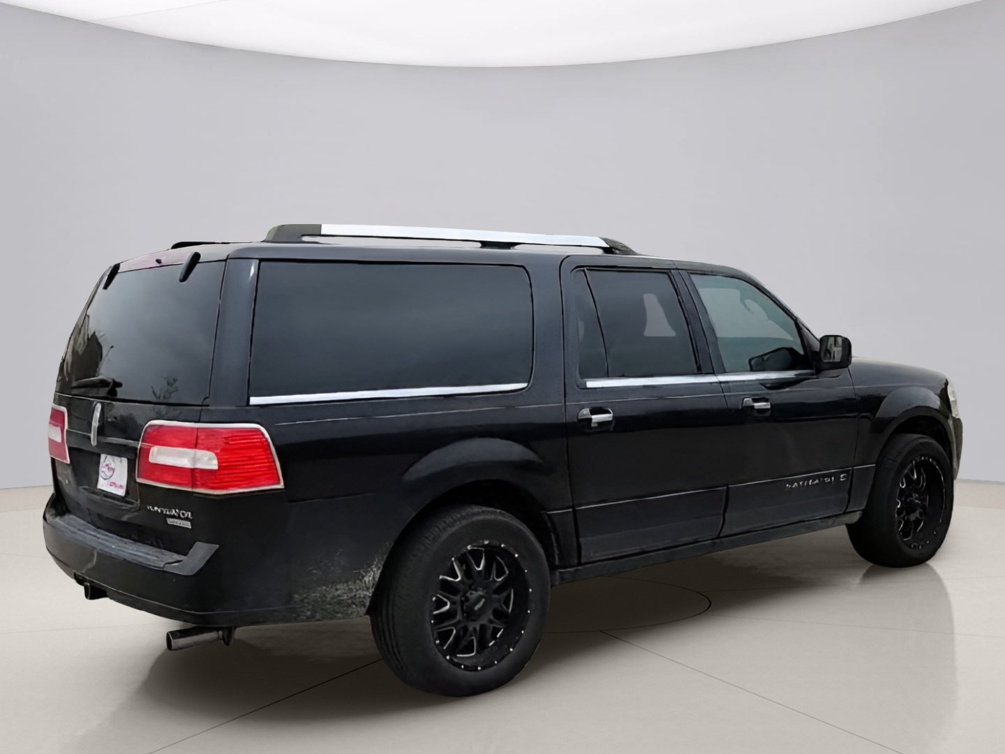Used 2013 Black Lincoln L 4WD image 7