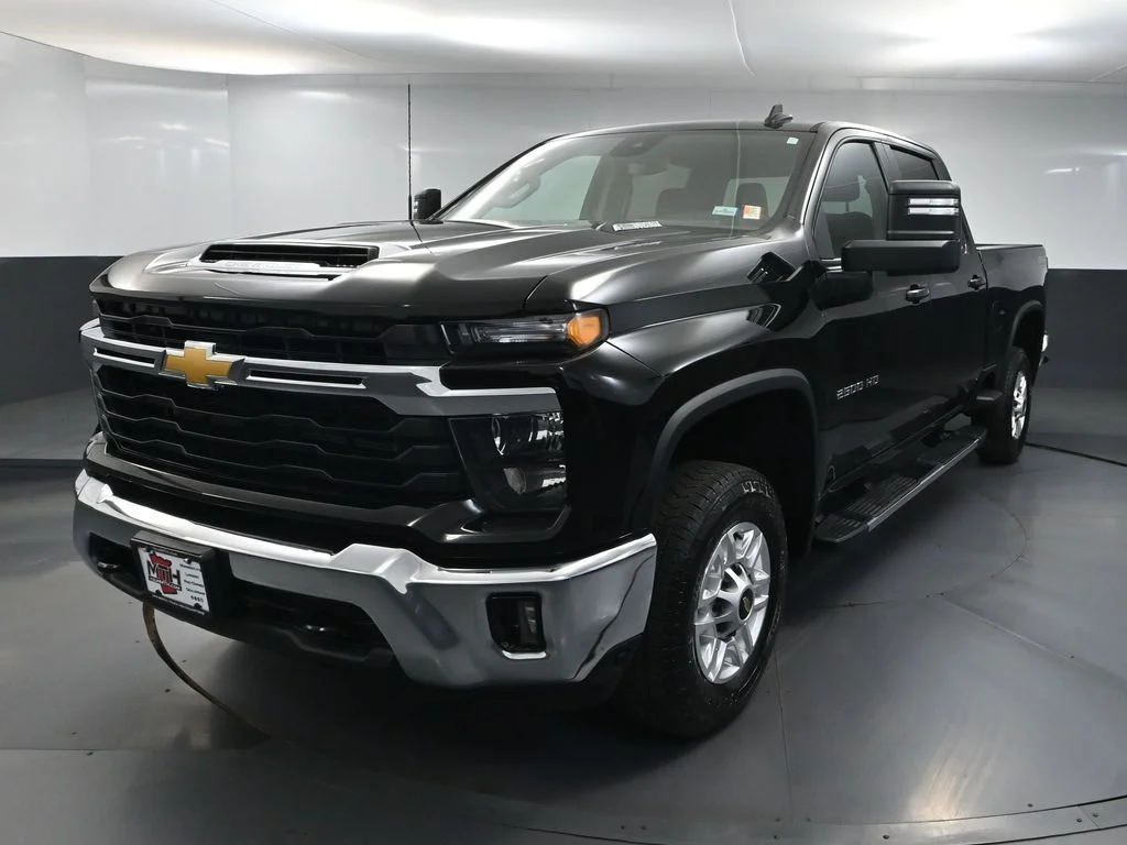 Certified Used 2025 Black Chevrolet LT image 13
