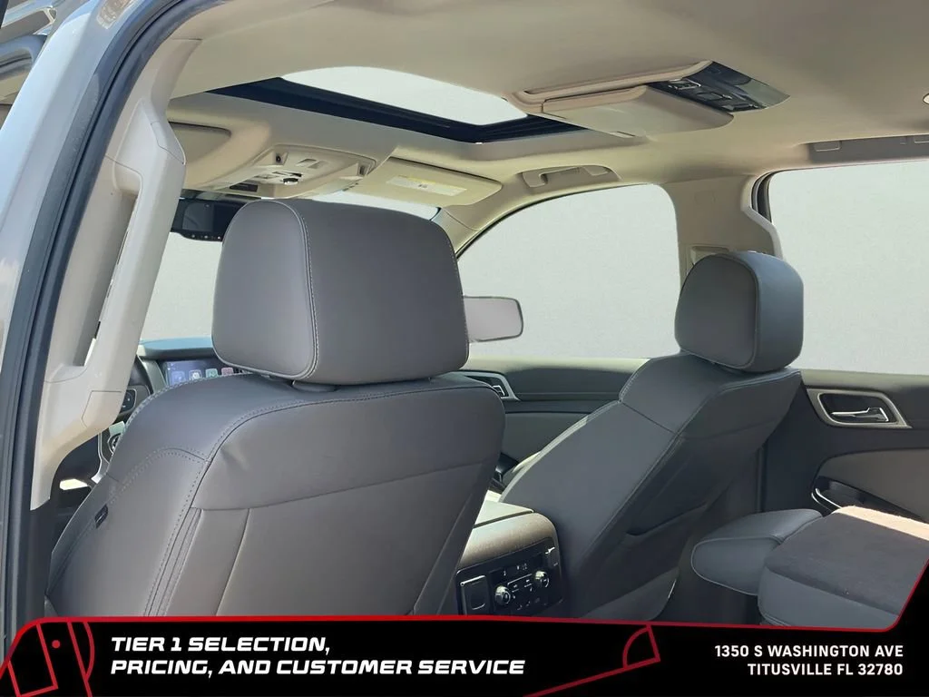 Used 2019 PEPPERDUST METALLIC GMC Denali image 27