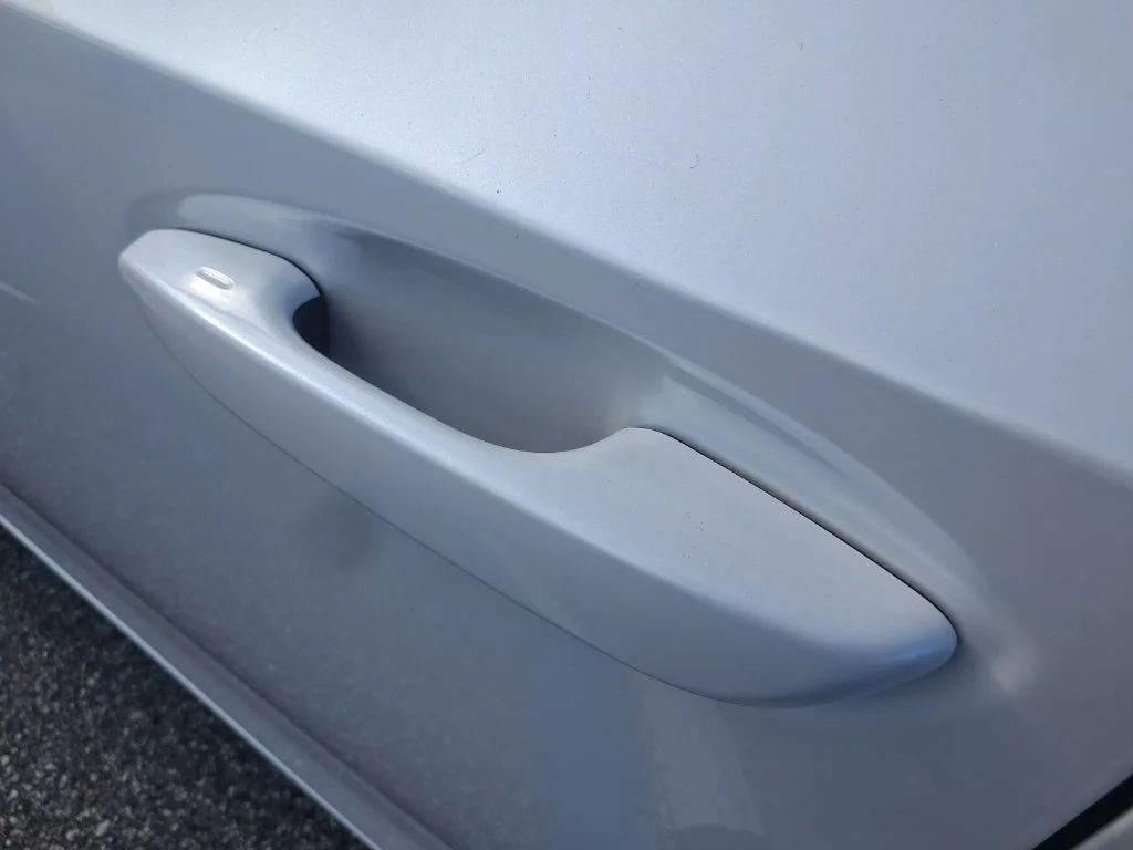 Used 2021 White Lexus 350 image 19