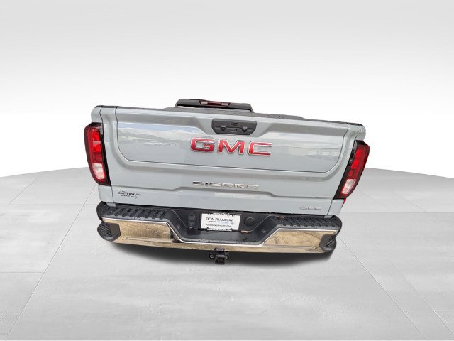 Used 2024 Gray GMC SLE image 4