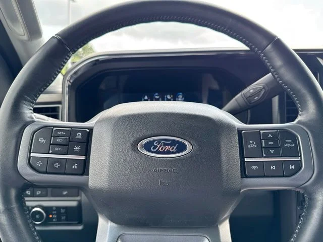 Used 2024 Silver Ford Lariat image 21