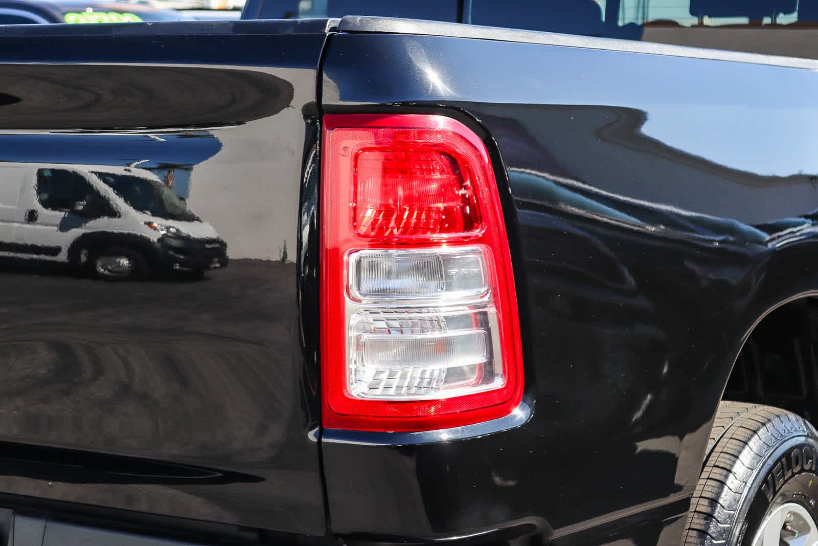 Used 2022 Diamond Black Crystal Pearlcoat Ram Big Horn image 8