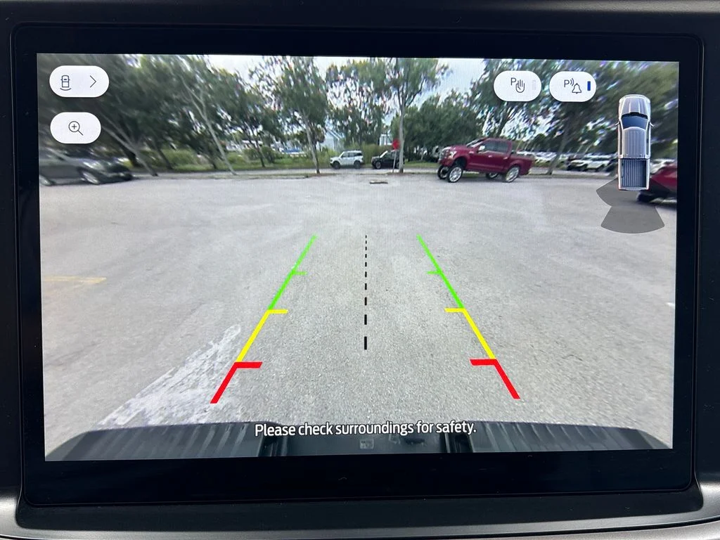 Certified Used 2025 Silver Ford XLT image 25