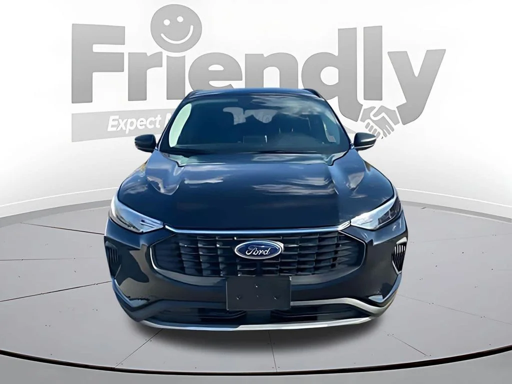 Used 2025 Black Ford Active image 2