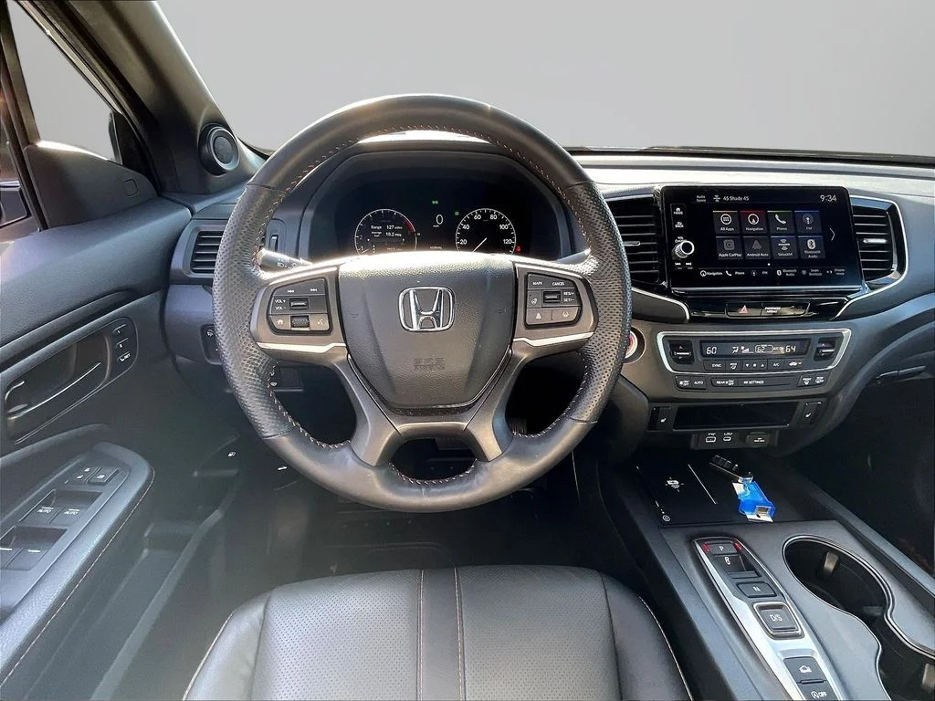 Used 2025 Platinum White Pearl Honda TrailSport image 10