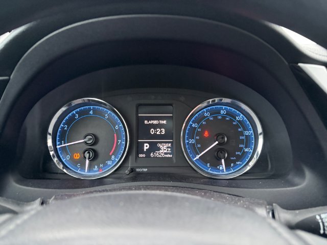 Used 2018 Silver Toyota LE image 14