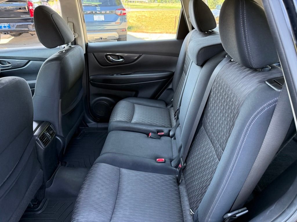 Used 2017 Magnetic Black Nissan S image 13