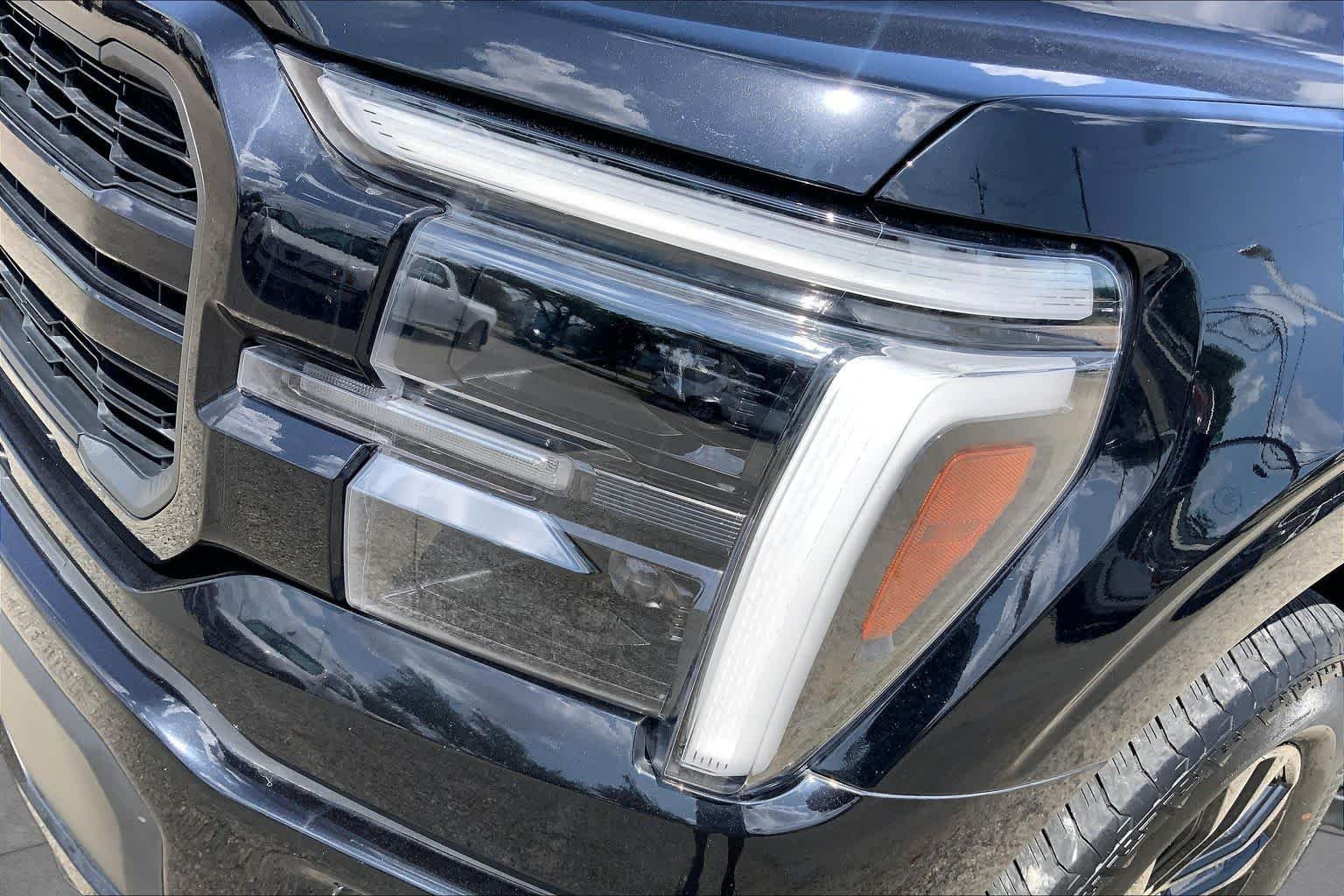 Certified Used 2024 Agate Black Metallic Ford LARIAT image 26