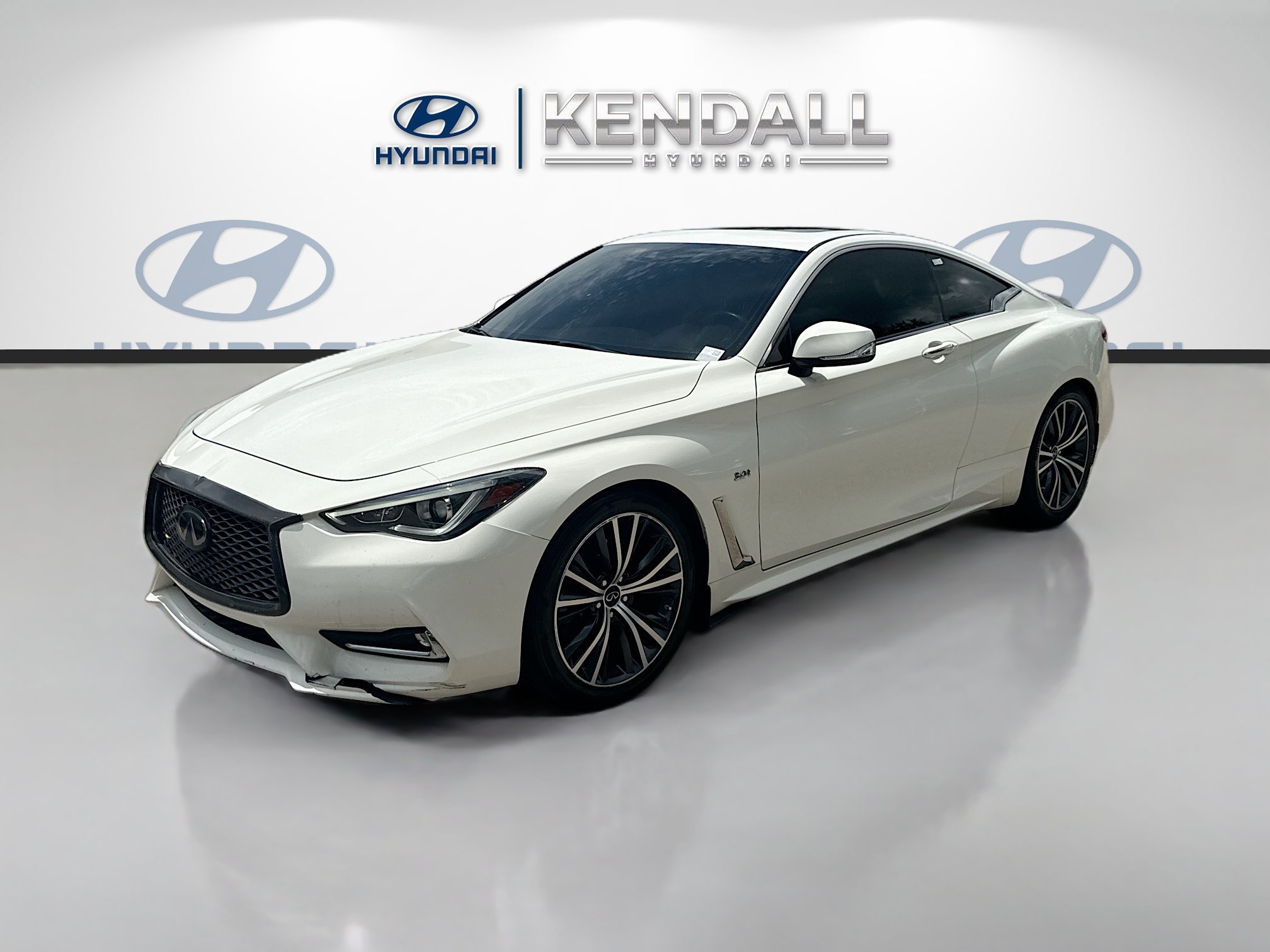 Used 2020 Pure White INFINITI 3.0t LUXE image 3