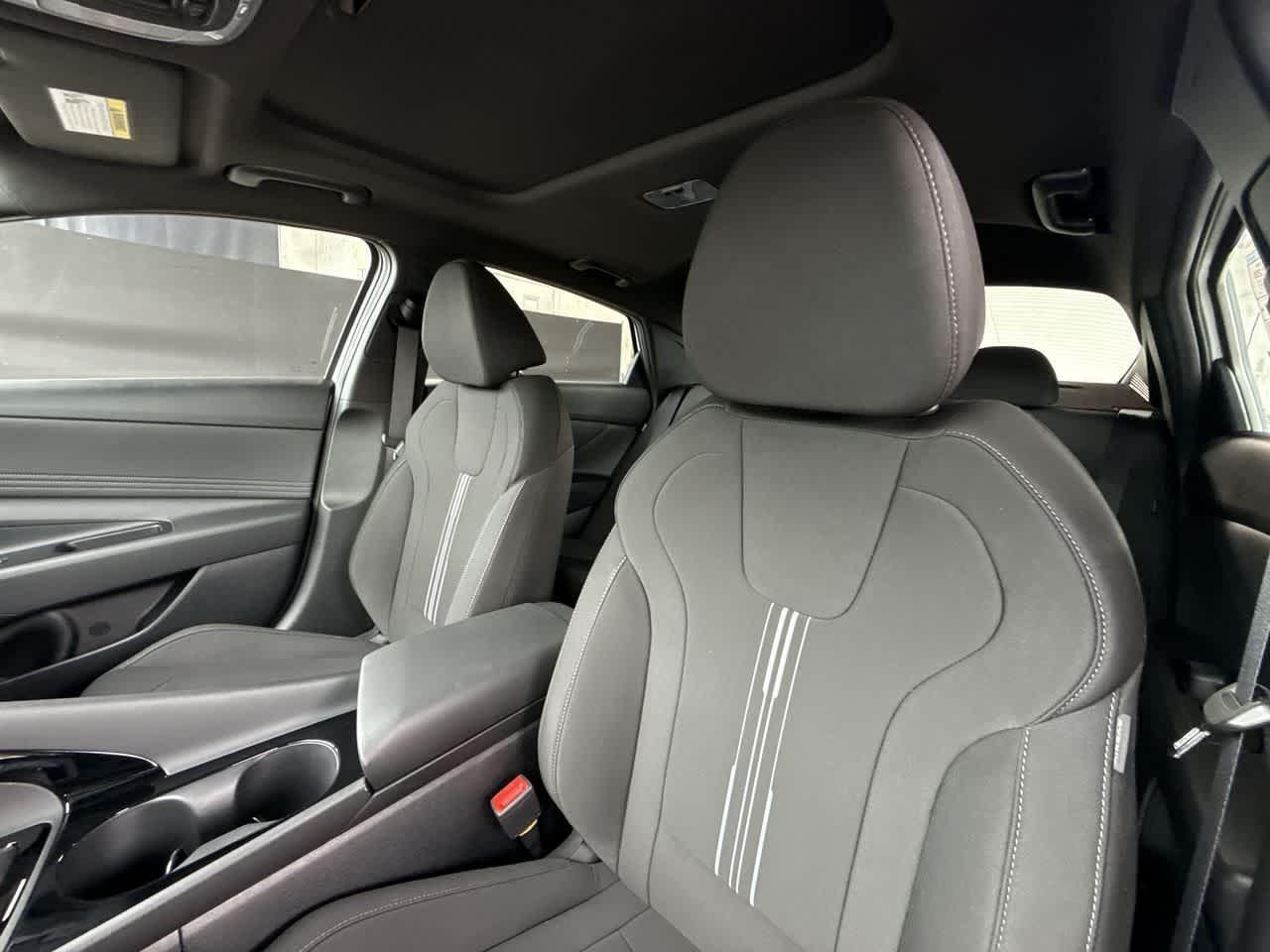 New 2026 Serenity White Hyundai SEL Sport Premium image 43