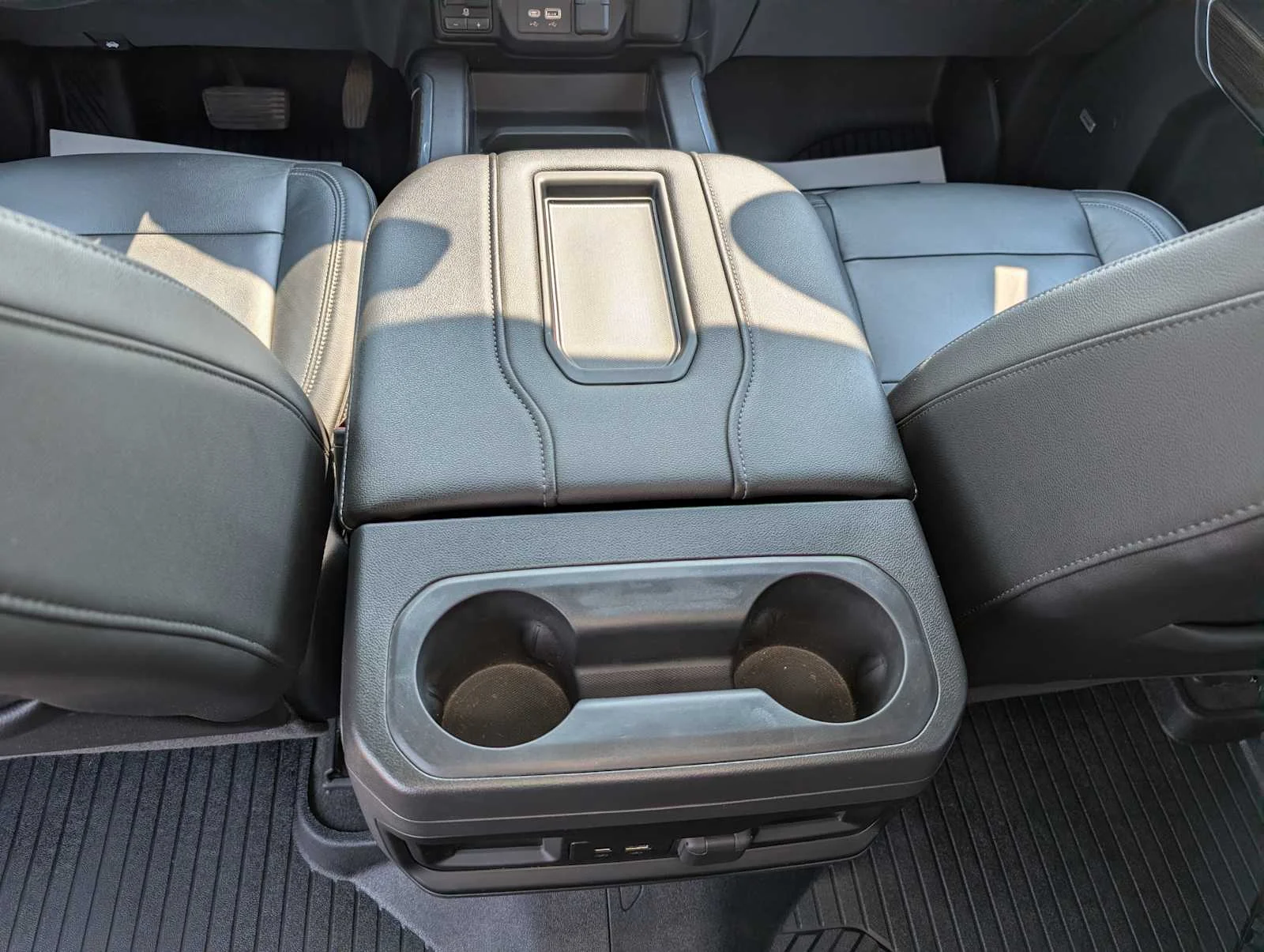 Used 2020 Summit White Chevrolet LT Trail Boss image 21