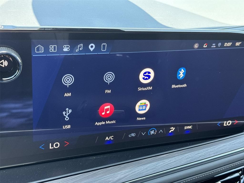 2026 Chevrolet Suburban LS - Photo 17
