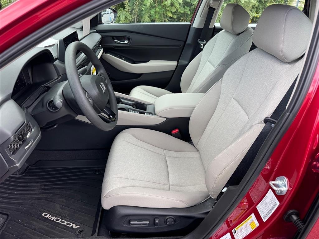 New 2026 Radiant Red Metallic Honda SE image 5