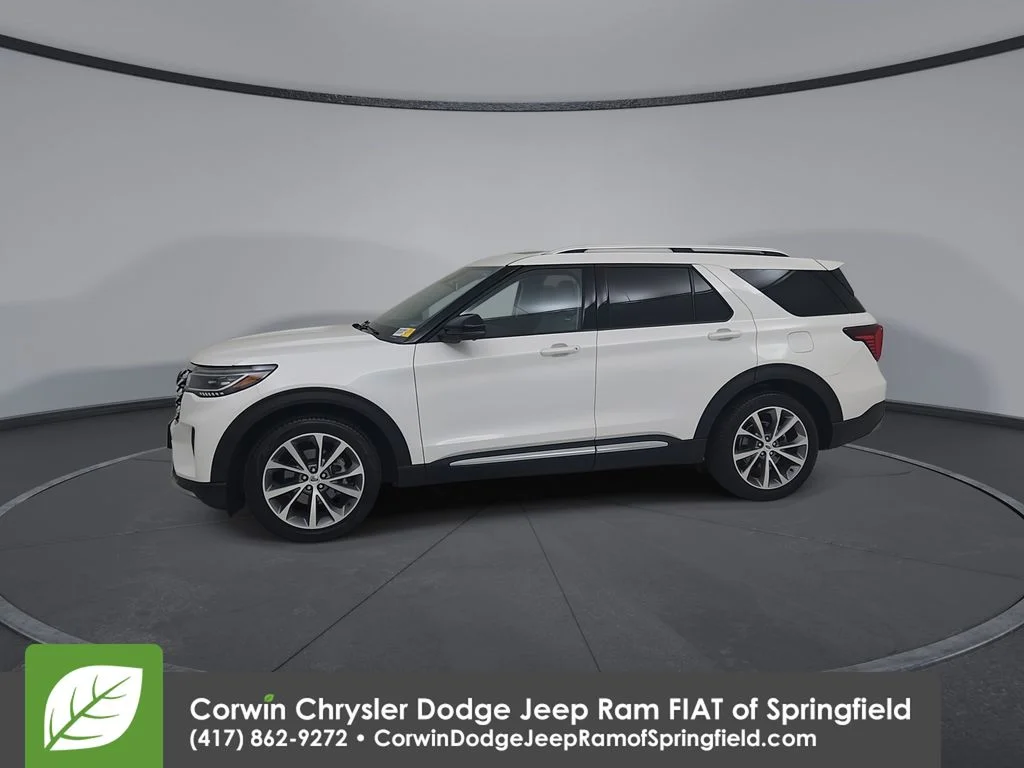 Used 2025 White Ford Platinum image 8