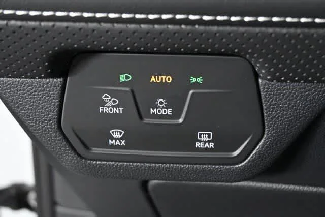 2026 Volkswagen Atlas Cross Sport SEL Premium R-LINE - Photo 36