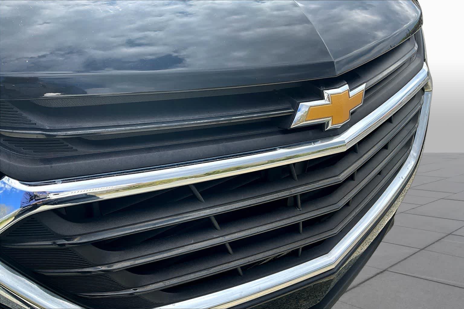 Used 2020 Mosaic Black Metallic Chevrolet LT image 30