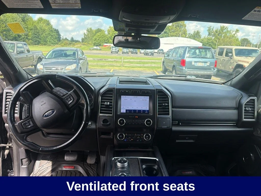 Used 2020 Black Ford Limited image 32