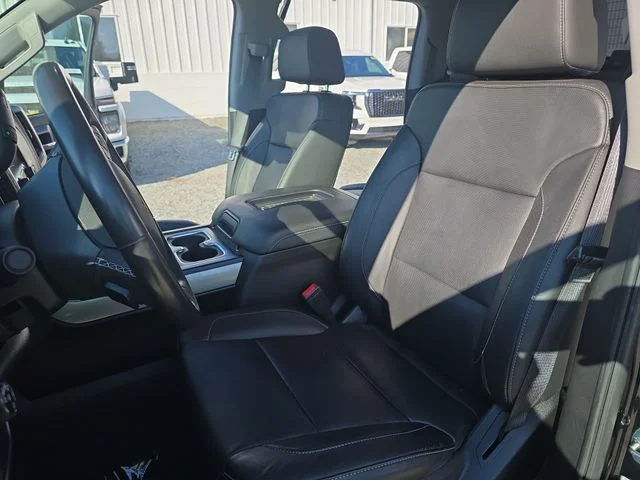 Used 2019 Black Chevrolet LTZ image 16