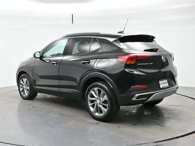 Used 2023 Ebony Twilight Metallic Buick Essence image 5