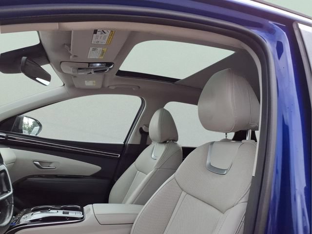 Used 2024  Hyundai Limited image 16