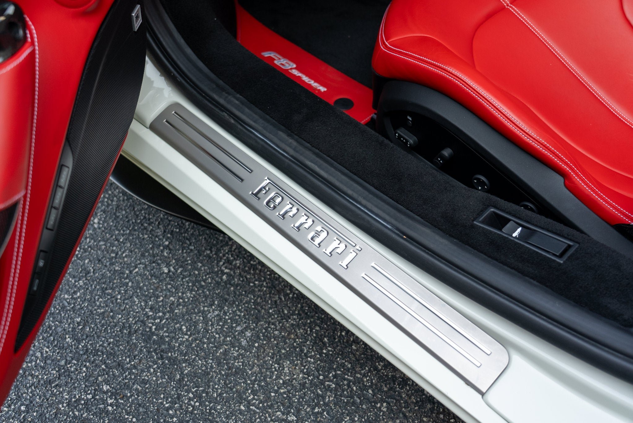 Certified Used 2022 Bianco Avus Ferrari  image 35