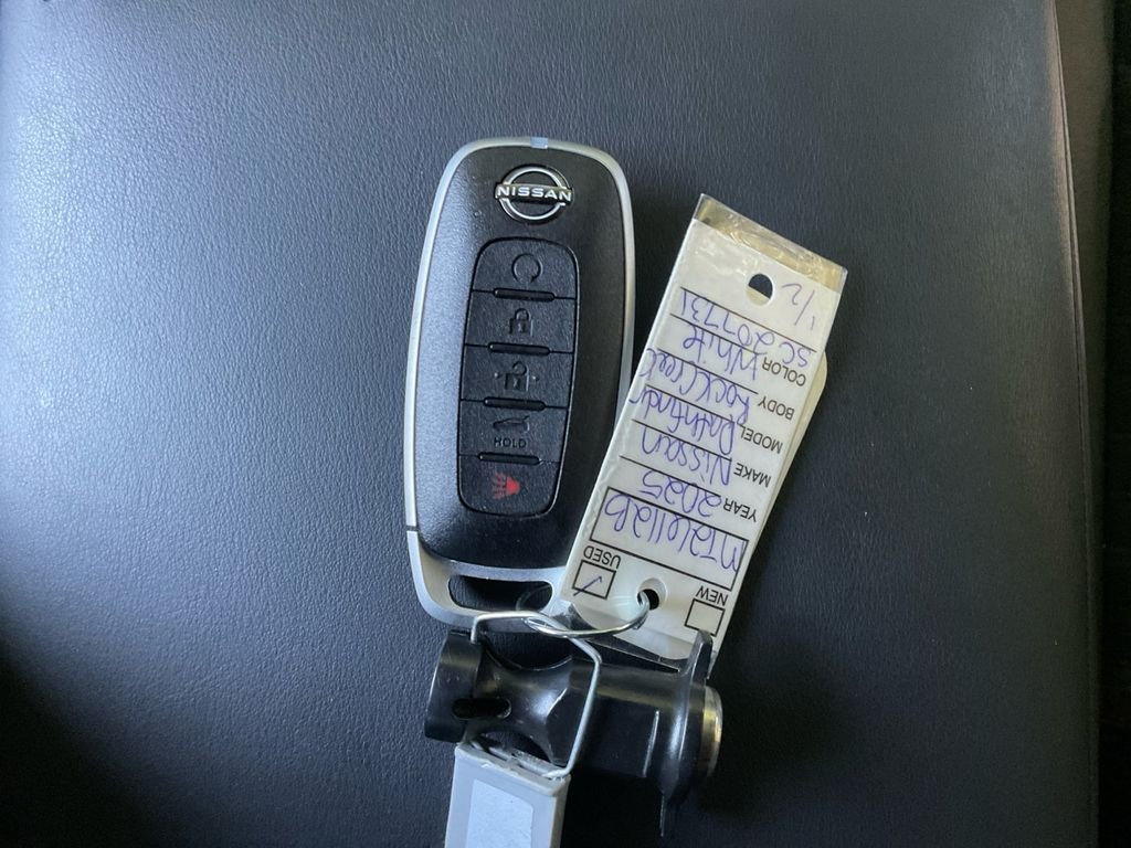 Used 2025 White Nissan Rock Creek image 39