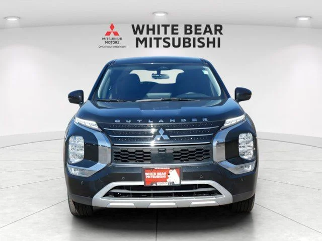 Certified 2025 Mitsubishi Outlander Plug-in Hybrid SE with VIN JA4T5VA96SZ001400 for sale in White Bear Lake, Minnesota