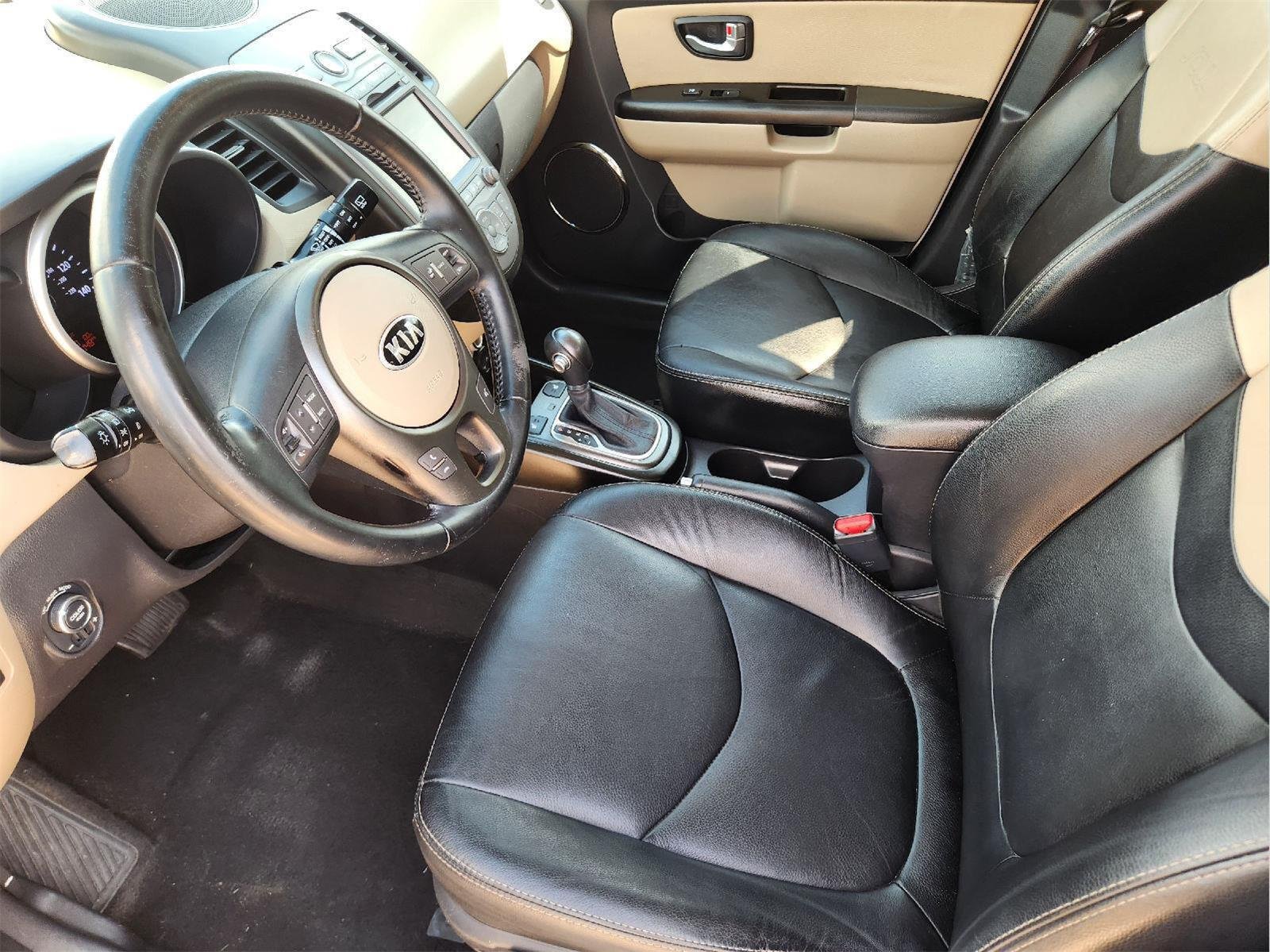 Used 2013 Dune Kia ! image 12