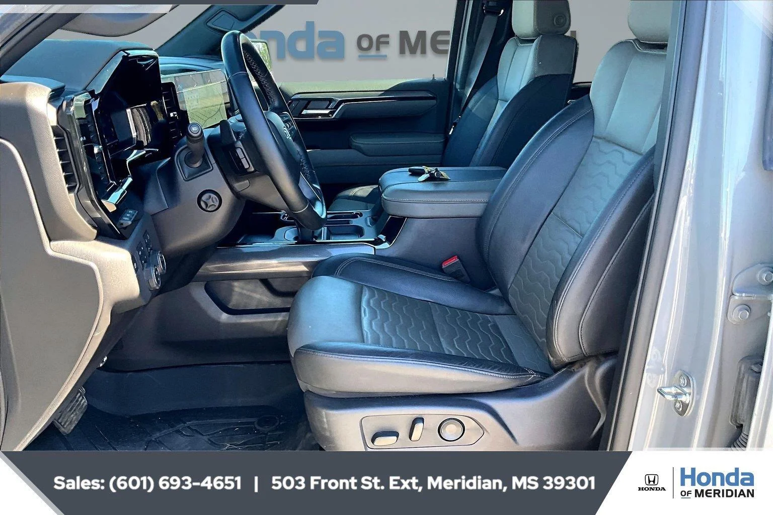 Used 2024 Slate Gray Metallic Chevrolet ZR2 image 18